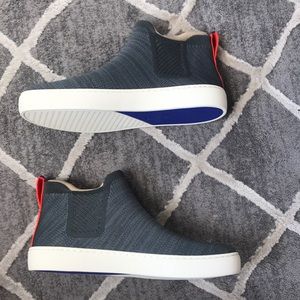 Rothys The Chelsea sneaker boots in fog gray